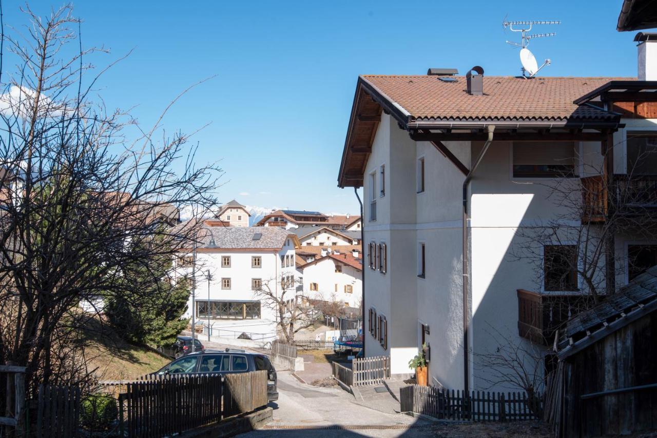 Apartment 5 - Zur Sonne Laion Bagian luar foto